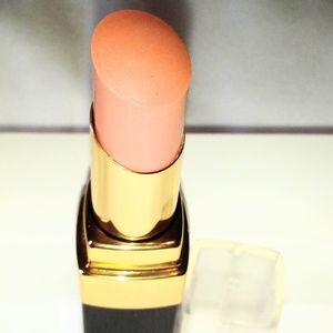 CHANEL ROUGE COCO SHINE LIP COLOUR